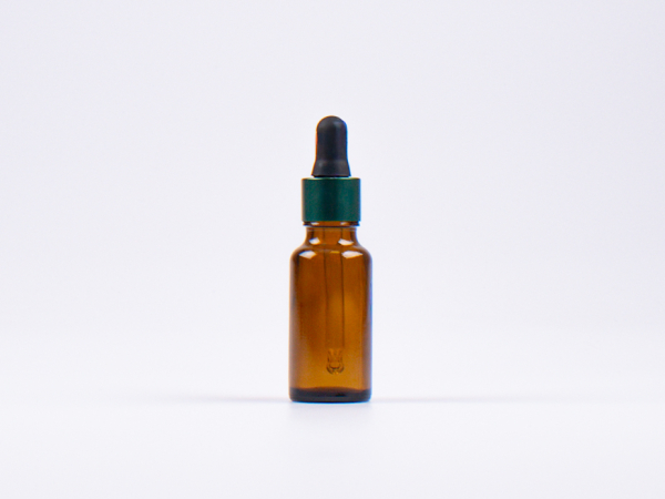 Braunglasflasche 20ml, mit Pipette grün-matt